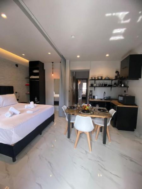Melina's Urban Luxury Apt in Chania centre